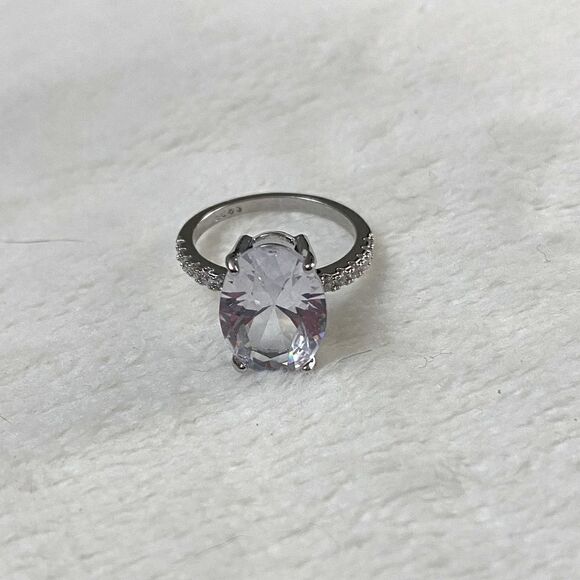 The Standing Ovation 5 ct Oval Cut White Sapphire 925 Silver ring size 8 - Picture 12 of 14